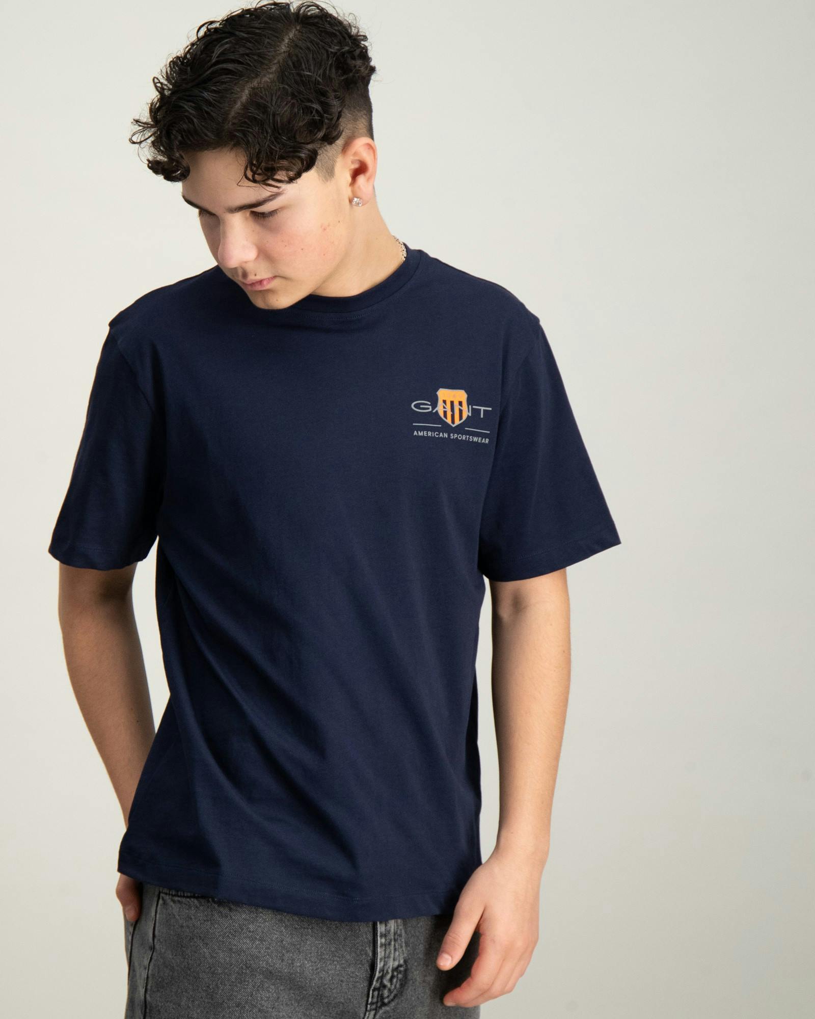 RELAXED CONTRAST SHIELD T-SHIRT