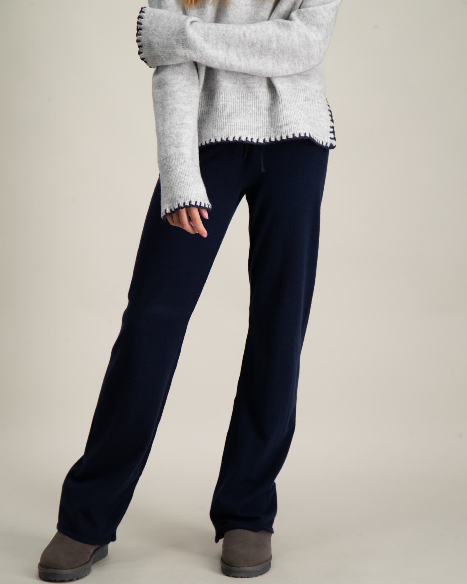 Y soft knitted pants