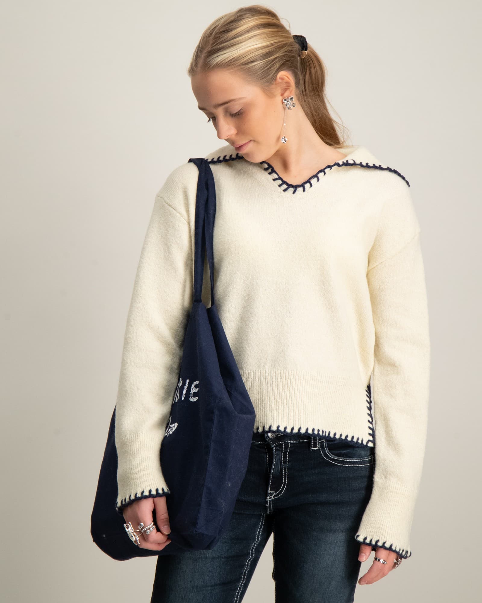 Y stitch sweater